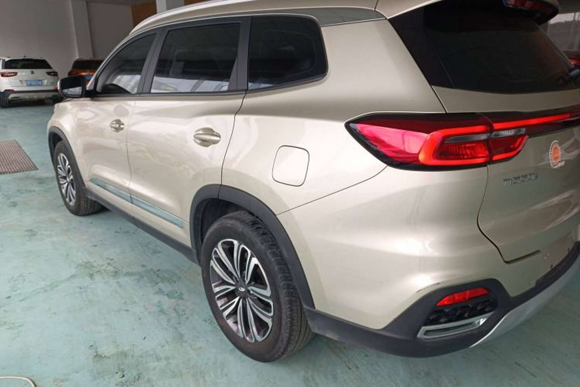 Used Chery Tiggo 8 2018 1.5 TCI Automatic Luxury Model 5 Seats Left Side