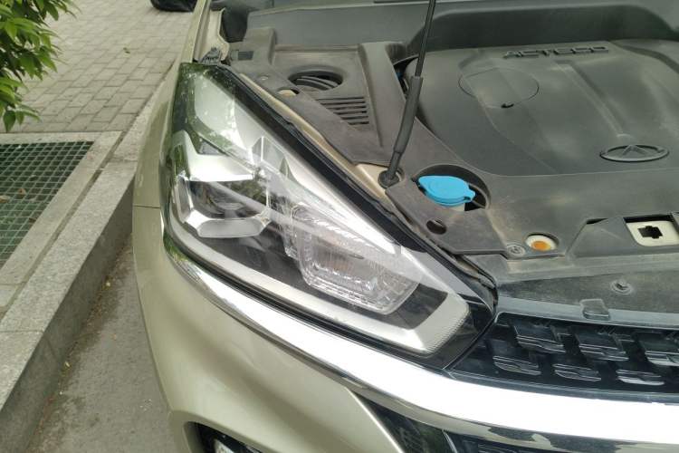 Used Chery Tiggo 8 2018 1.5 TCI Automatic Prestige 5-Seater Right Front Headlight
