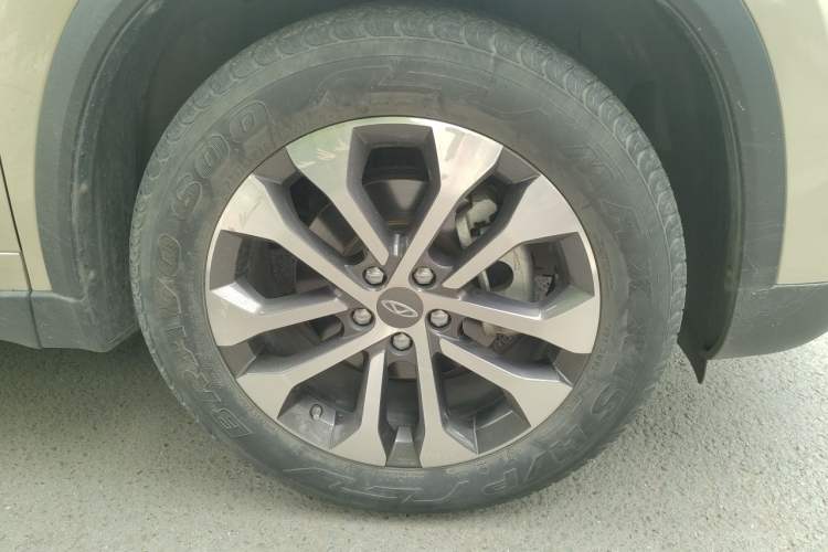 Used Chery Tiggo 8 2018 1.5 TCI Automatic Prestige 5-Seater Right Front Wheel Hub
