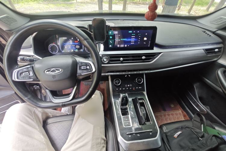 Used Chery Tiggo 8 2019 1.6 TGDI Automatic Fashion Edition Center Console