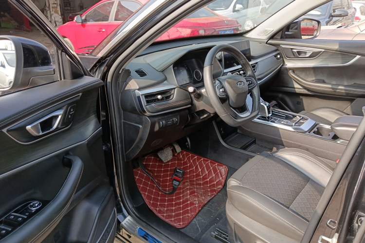 Used Chery Tiggo 8 2019 1.6 TGDI Automatic Elite Model Driver Seat