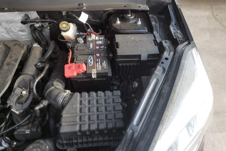 Used Chery Tiggo 8 2019 1.5 TCI Manual Elite Model Engine Bay Left