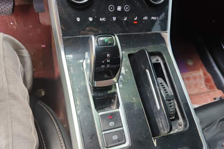 Used Chery Tiggo 8 2019 1.6 TGDI Automatic Fashion Edition Gear Lever