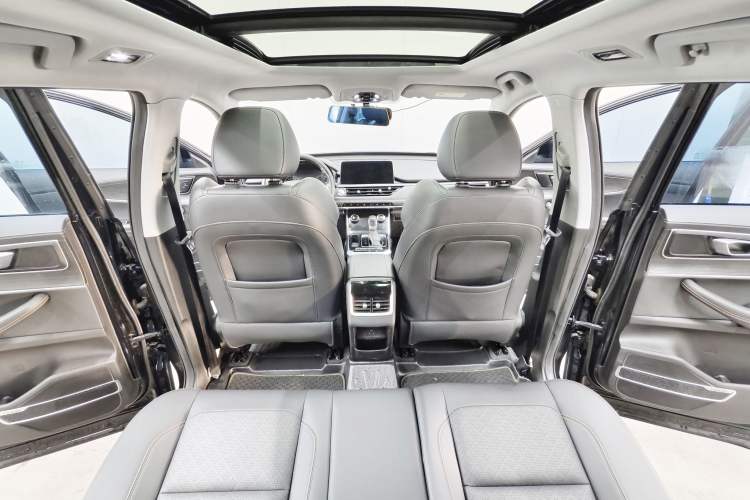 Used Chery Tiggo 8 2019 1.5 TCI Automatic Fashion Model Interior 2