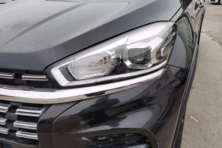 Used Chery Tiggo 8 2019 1.5 TCI Automatic Fashion Model Left Front Headlight