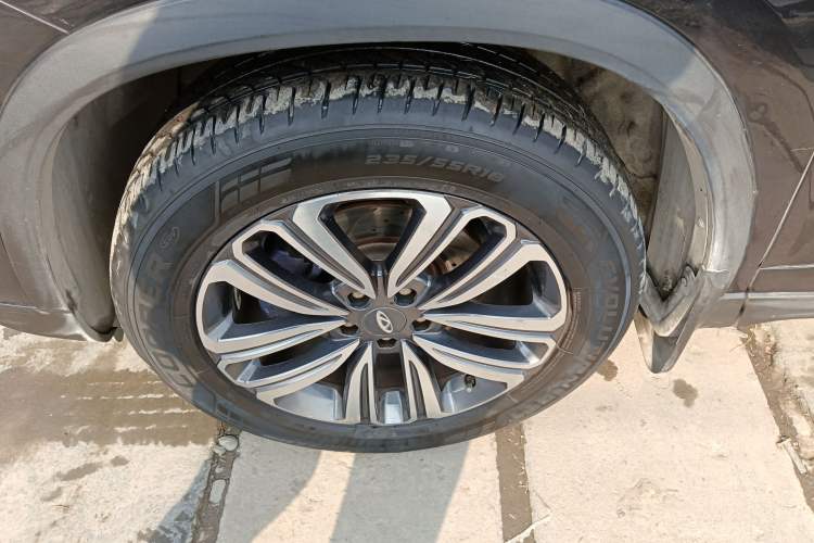 Used Chery Tiggo 8 2019 1.6 TGDI Automatic Elite Model Left Front Wheel Hub