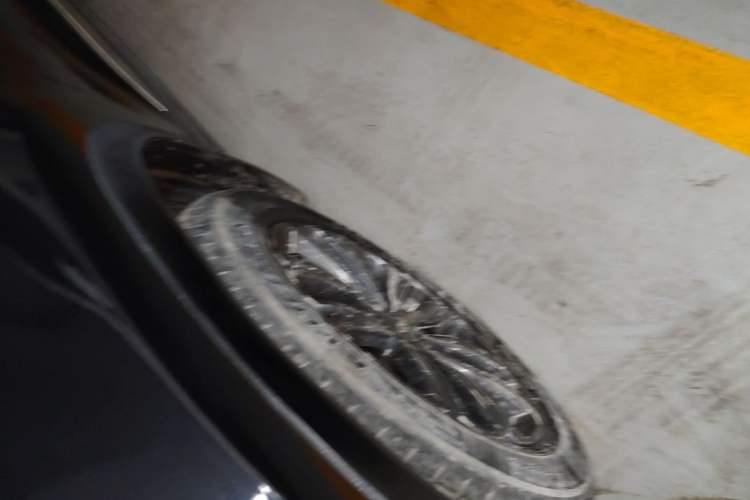 Used Chery Tiggo 8 2019 1.6 TGDI Automatic Fashion Edition Left Front Wheel Hub