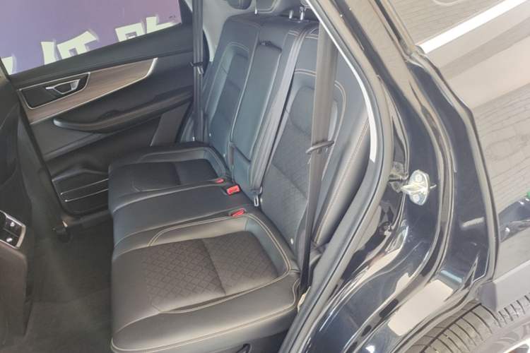 Used Chery Tiggo 8 2019 1.6 TGDI Automatic Luxury Model Left Rear Seat