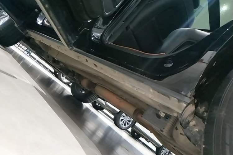 Used Chery Tiggo 8 2019 1.6 TGDI Automatic Elite Model Left Side Sill