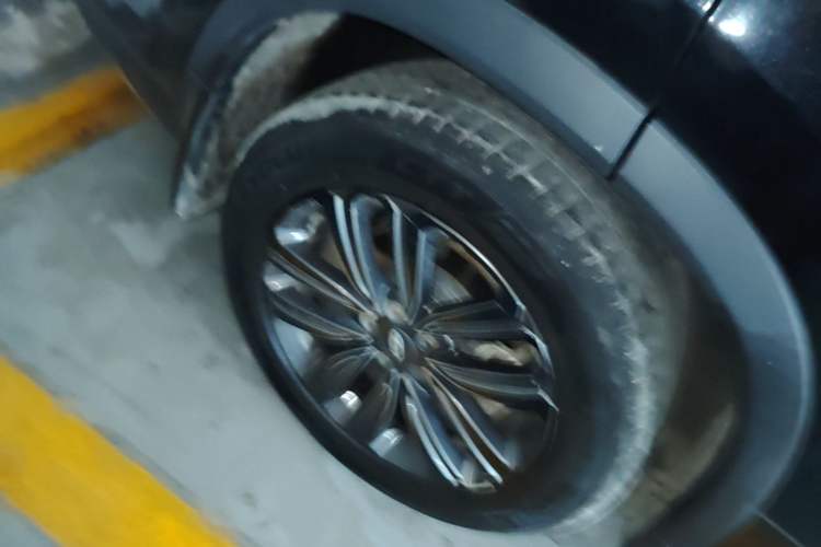 Used Chery Tiggo 8 2019 1.6 TGDI Automatic Fashion Edition Right Rear Wheel Hub