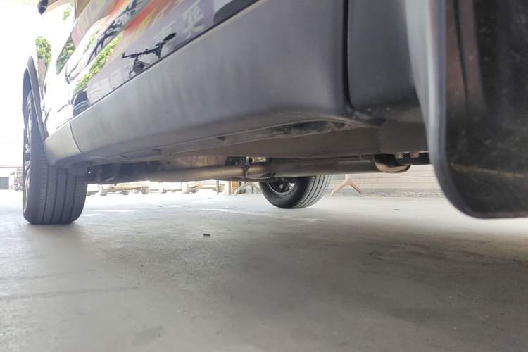 Used Chery Tiggo 8 2019 1.6 TGDI Automatic Luxury Model Right Side Sill