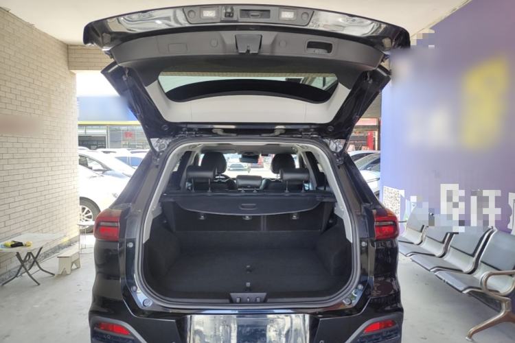 Used Chery Tiggo 8 2019 1.6 TGDI Automatic Luxury Model Trunk