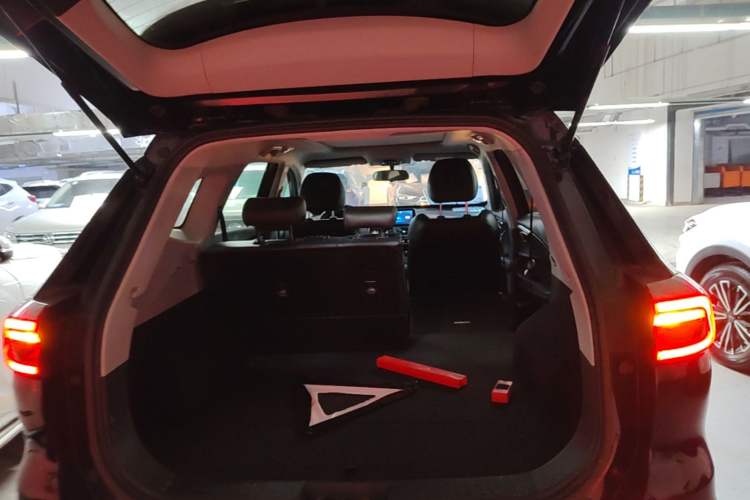 Used Chery Tiggo 8 2019 1.6 TGDI Automatic Fashion Edition Trunk