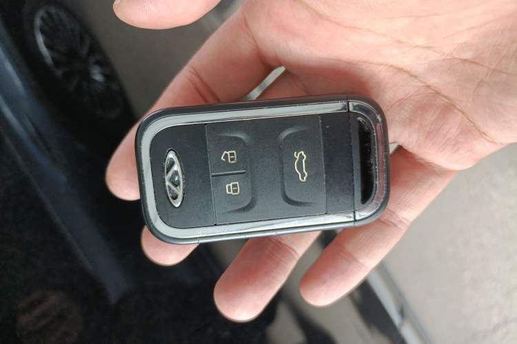 Used Chery Tiggo 8 2019 1.5 TCI Automatic Elite Model Vehicle Key