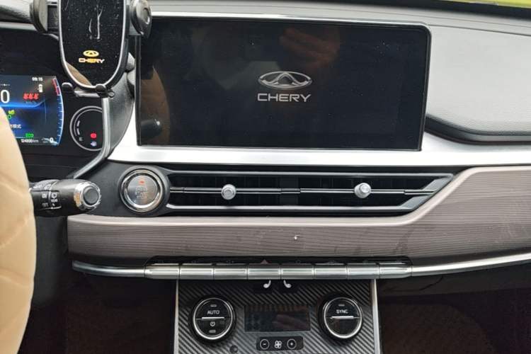 Used Chery Tiggo 8 2019 1.6 TGDI Automatic Luxury Model Audio And AC Panel
