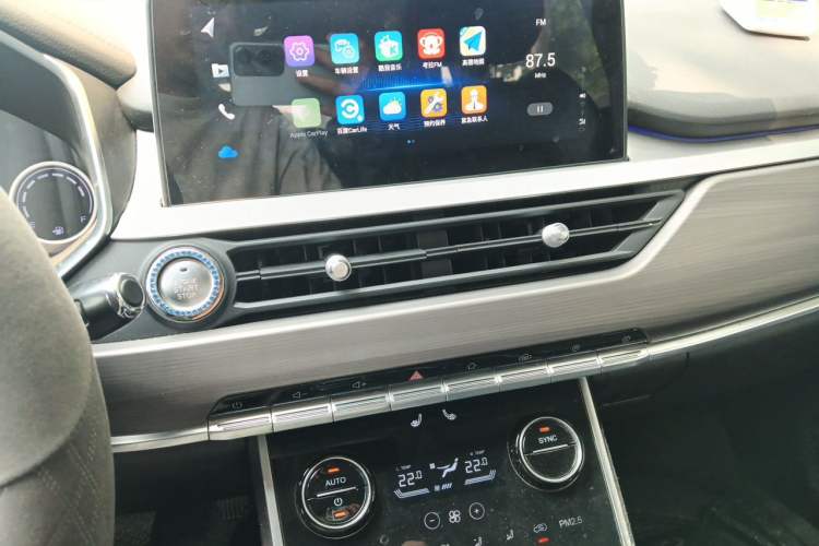 Used Chery Tiggo 8 2019 1.6 TGDI Automatic Luxury Model Audio And AC Panel