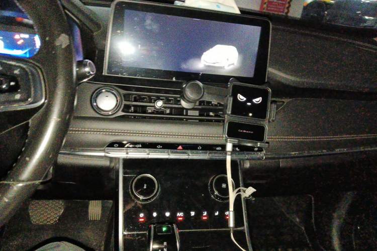 Used Chery Tiggo 8 2019 1.6 TGDI Automatic Fashion Edition Audio And AC Panel