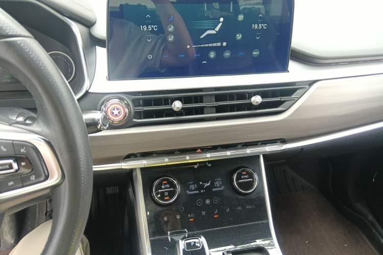 Used Chery Tiggo 8 2019 1.6 TGDI Automatic Luxury Model Audio And AC Panel