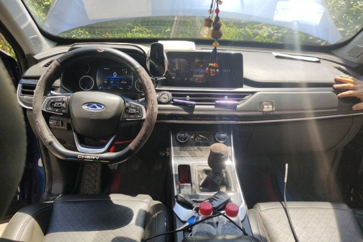 Used Chery Tiggo 8 2019 1.5 TCI Manual Elite Model Center Console