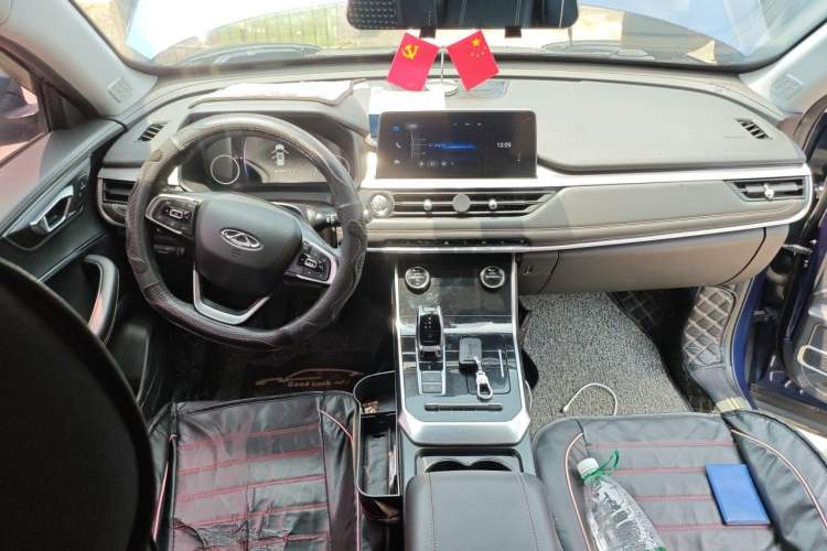 Used Chery Tiggo 8 2019 1.6 TGDI Automatic Elite Model Center Console