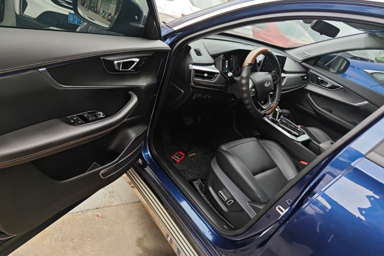Used Chery Tiggo 8 2019 1.6 TGDI Automatic Elite Model Driver Seat