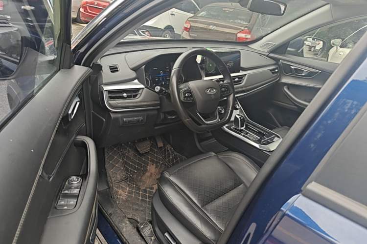 Used Chery Tiggo 8 2019 1.6 TGDI Automatic Elite Model Driver Seat