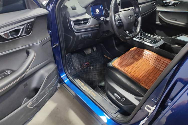 Used Chery Tiggo 8 2019 1.6 TGDI Automatic Elite Model Driver Seat