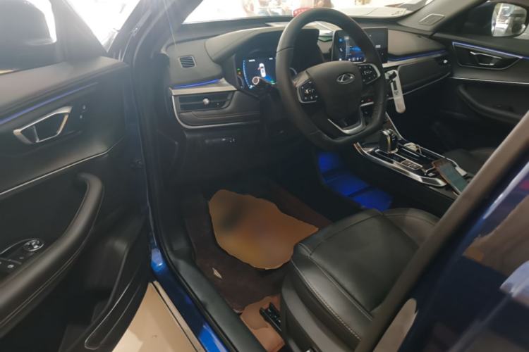 Used Chery Tiggo 8 2019 1.6 TGDI Automatic Elite Model Driver Seat