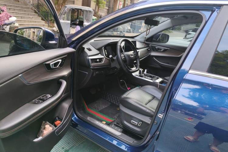 Used Chery Tiggo 8 2019 1.6 TGDI Automatic Luxury Model Driver Seat
