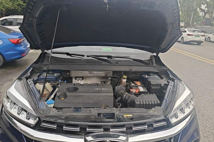 Used Chery Tiggo 8 2019 1.6 TGDI Automatic Elite Model Engine Bay