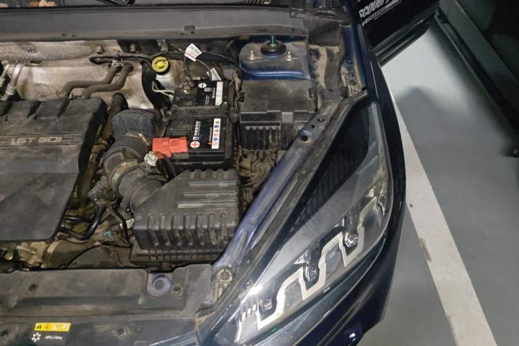 Used Chery Tiggo 8  Engine Bay Left