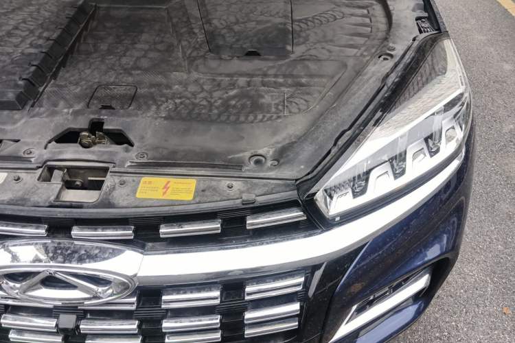 Used Chery Tiggo 8 2019 1.6 TGDI Automatic Luxury Model Engine Bay Left