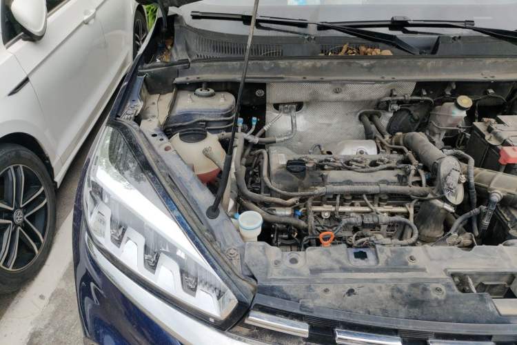 Used Chery Tiggo 8 2019 1.5 TCI Automatic Elite Model Engine Bay Right