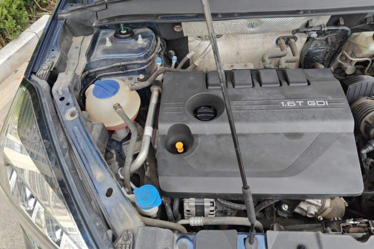 Used Chery Tiggo 8 2019 1.6 TGDI Automatic Elite Model Engine Bay Right