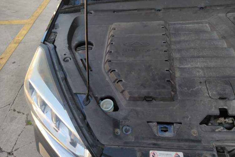 Used Chery Tiggo 8 2019 1.6 TGDI Automatic Luxury Model Engine Bay Right