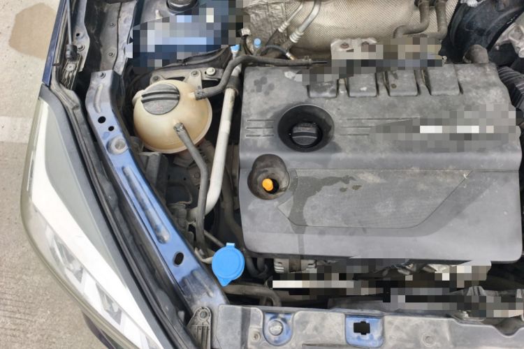 Used Chery Tiggo 8 2019 1.6 TGDI Automatic Luxury Model Engine Bay Right