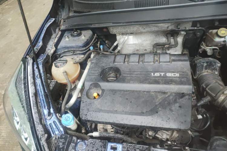 Used Chery Tiggo 8 2019 1.6 TGDI Automatic Elite Model Engine Bay Right