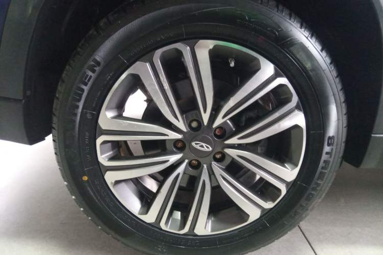 Used Chery Tiggo 8 2019 1.6 TGDI Automatic Luxury Model Exterior 2