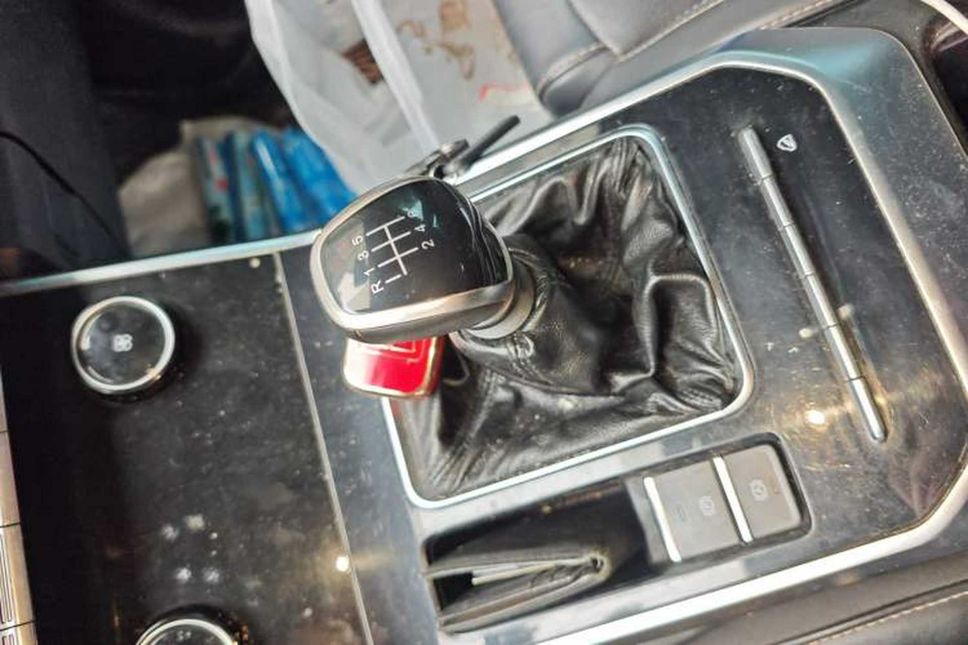 Used Chery Tiggo 8 2019 1.5 TCI Manual Fashion Edition Gear Lever