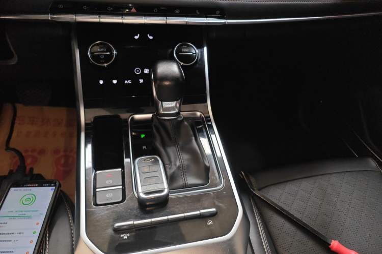 Used Chery Tiggo 8 2019 1.5 TCI Automatic Elite Model Gear Lever