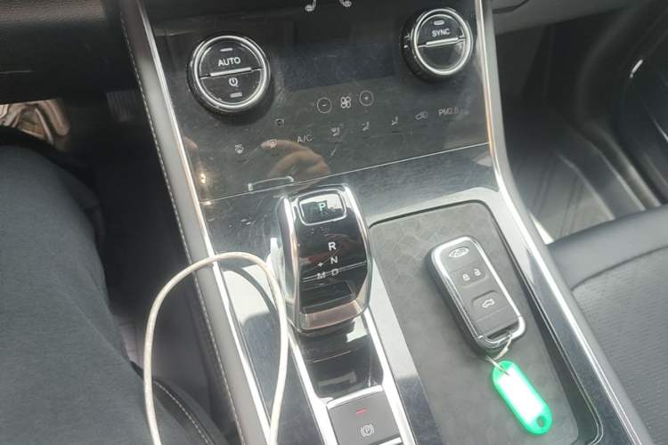 Used Chery Tiggo 8 2019 1.6 TGDI Automatic Luxury Model Gear Lever