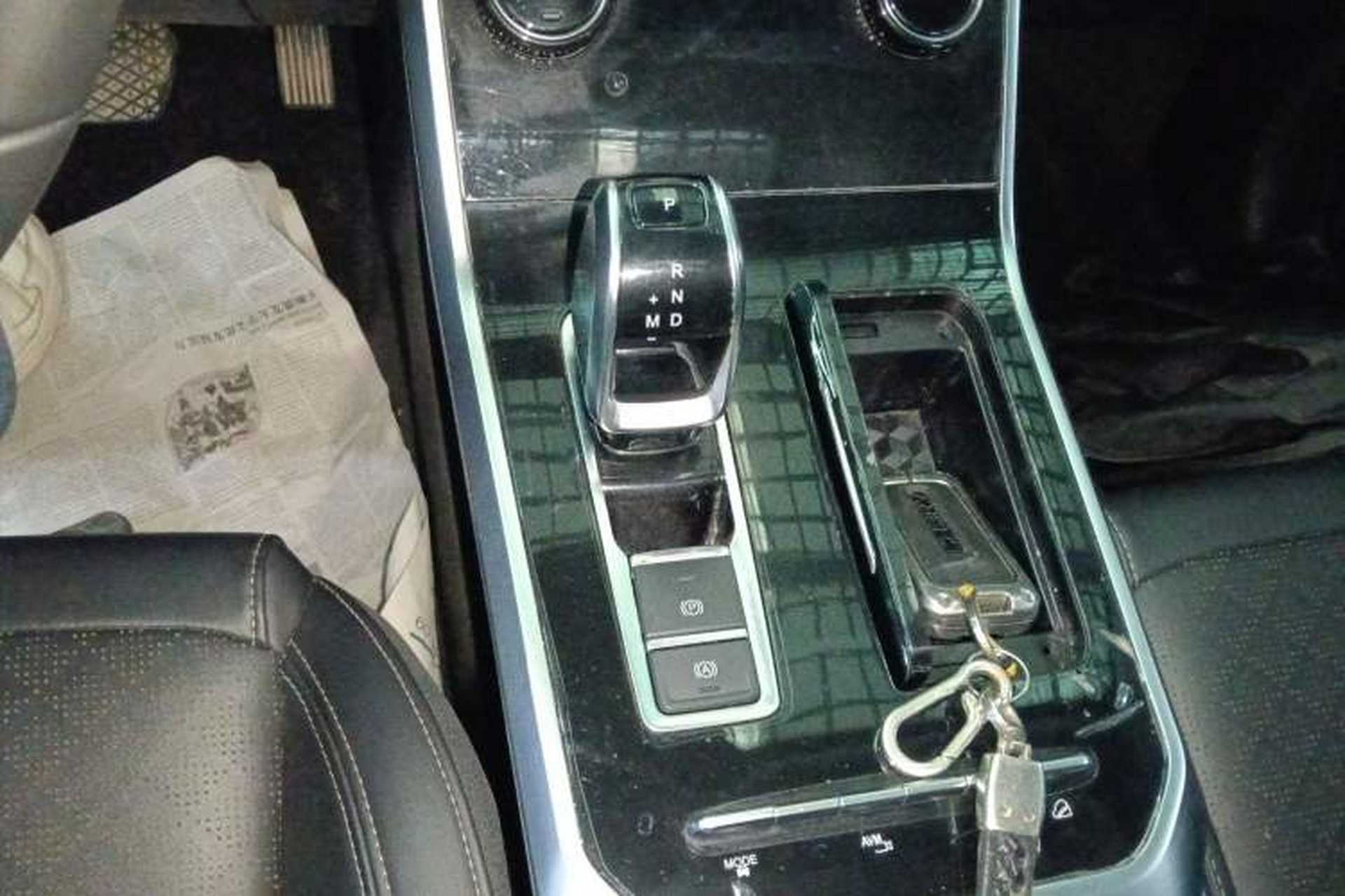Used Chery Tiggo 8 2019 1.6 TGDI Automatic Luxury Model Gear Lever