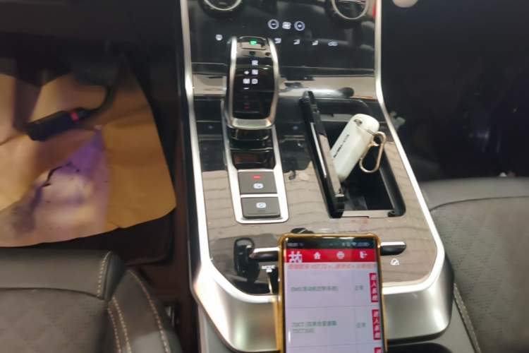Used Chery Tiggo 8 2019 1.6 TGDI Automatic Elite Model Gear Lever