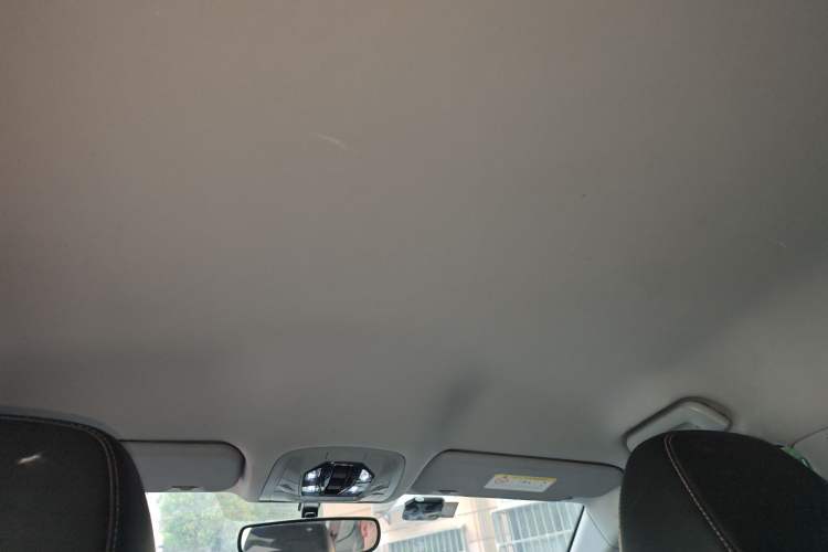 Used Chery Tiggo 8 2019 1.5 TCI Manual Fashion Edition Headliner