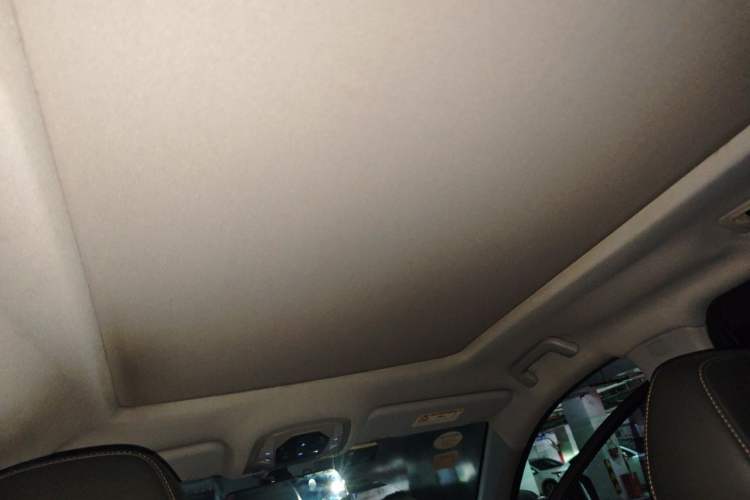 Used Chery Tiggo 8 2019 1.5 TCI Automatic Elite Model Headliner