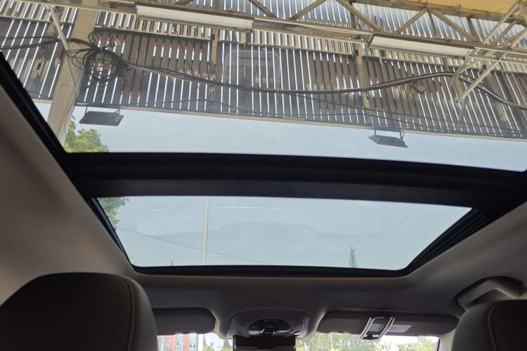 Used Chery Tiggo 8 2019 1.6 TGDI Automatic Fashion Edition Headliner