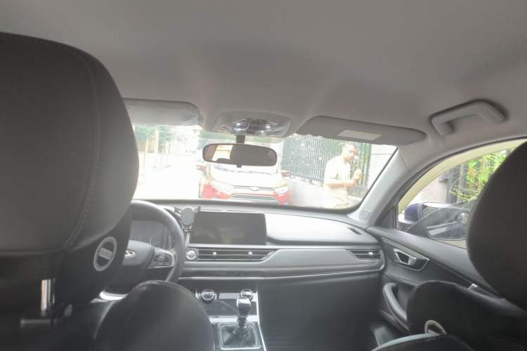 Used Chery Tiggo 8 2019 1.5 TCI Manual Fashion Edition Headliner
