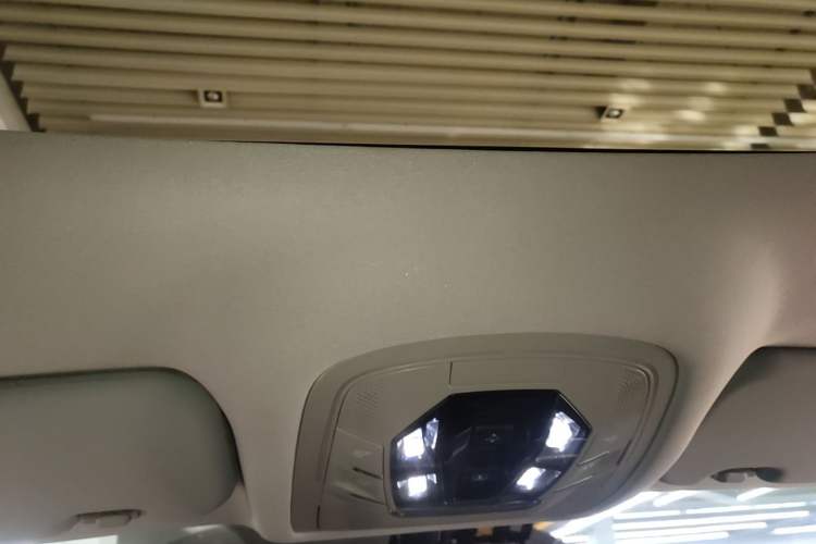 Used Chery Tiggo 8 2019 1.6 TGDI Automatic Elite Model Headliner