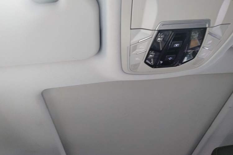 Used Chery Tiggo 8 2019 1.6 TGDI Automatic Elite Model Headliner