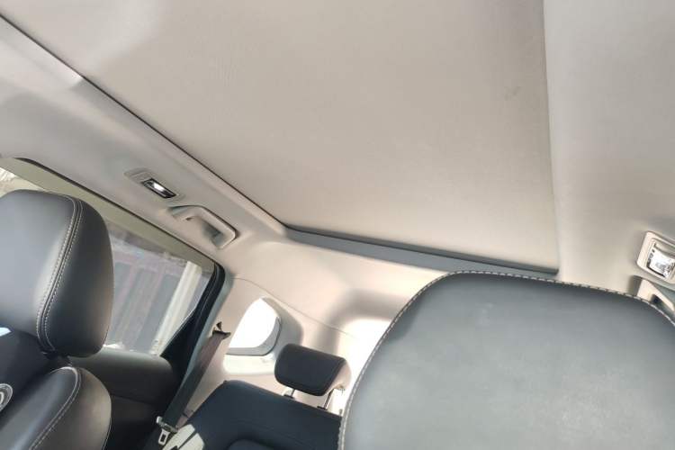 Used Chery Tiggo 8 2019 1.5 TCI Manual Elite Model Headliner
